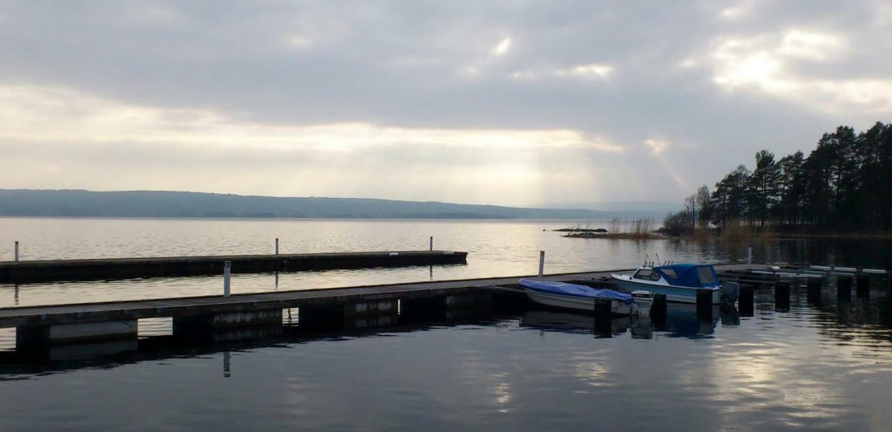 Fröya Timber Cottage Arvika Dış mekan fotoğraf